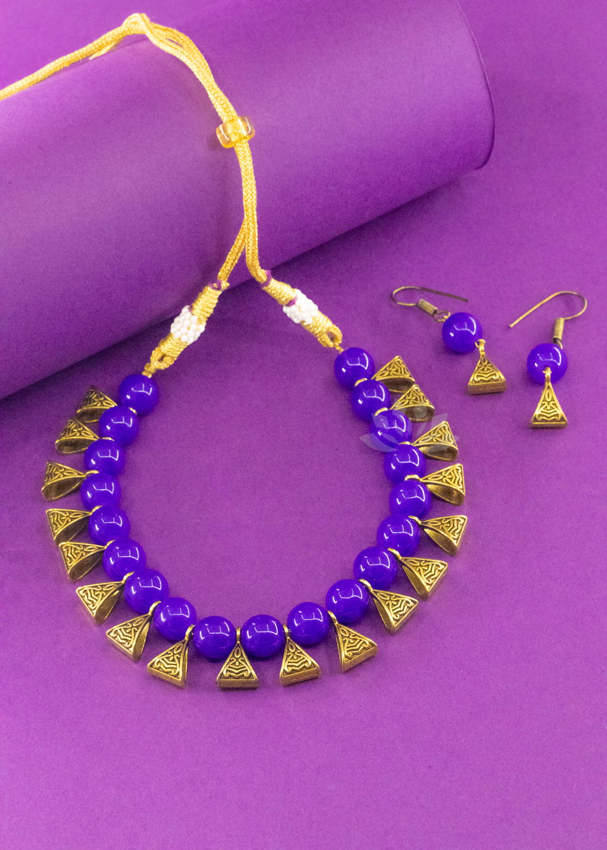 Blue Beads Neckpiece With Earrings