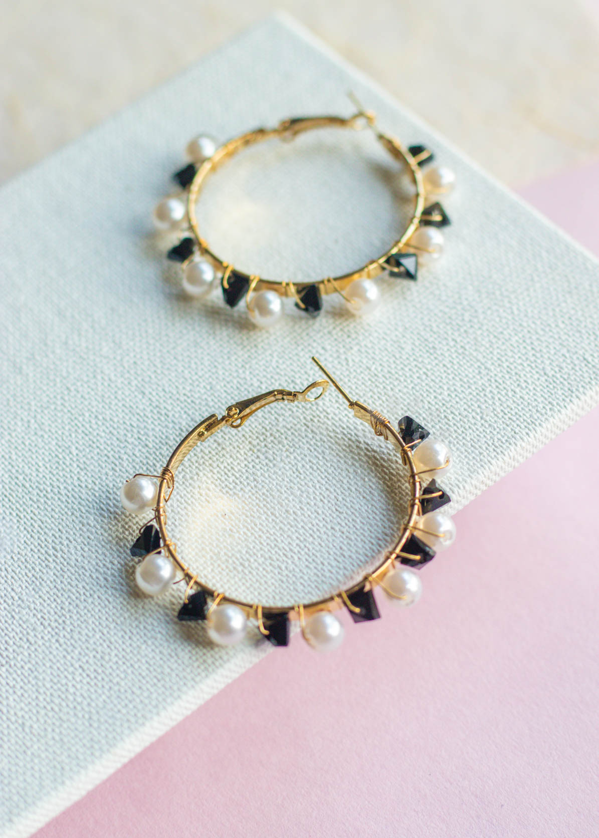 Pearl & Black Beads Gold Hoop Earrings