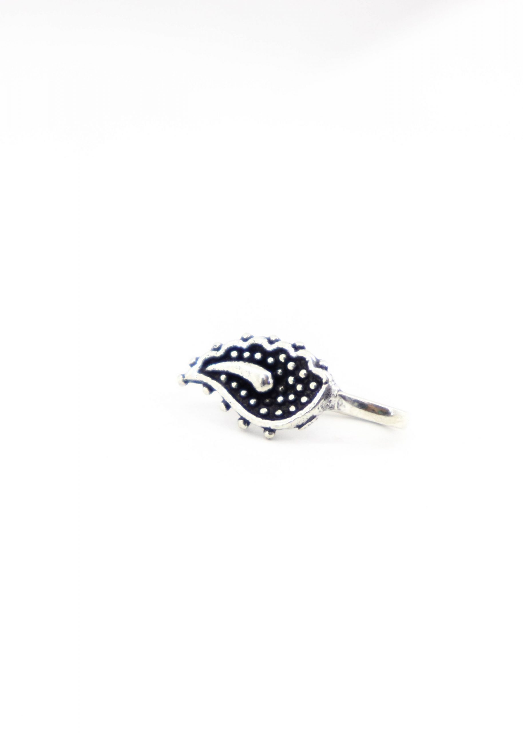 Silver Leaf Clip On Nosering (Press One)